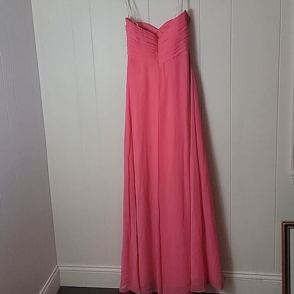 B2 strapless gown in watermelon color - Picture 4 of 5